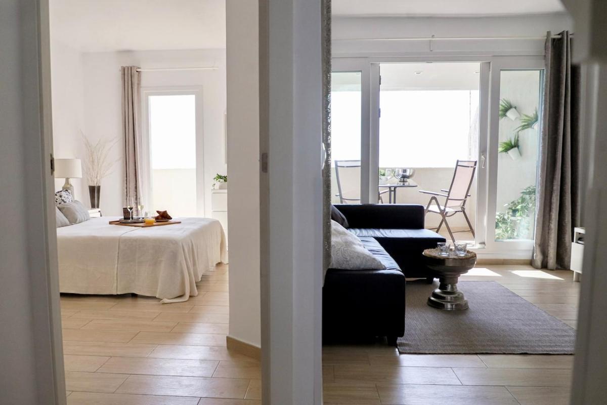 Direct Sea View- Bilbil Sunrise! Daire Benalmádena Dış mekan fotoğraf